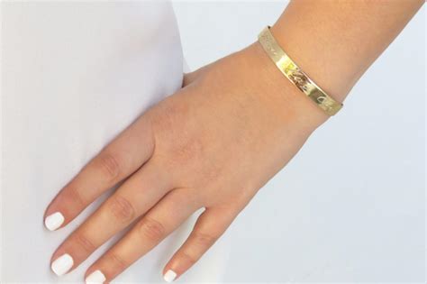 gold bracelet with minus sign|Women's Gold Bracelets .